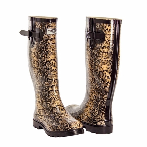 Women Rubber Rain Boots, Snake Skin Design Rainboots - Picture 2 of 4